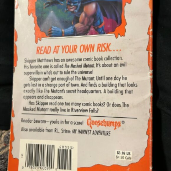 R L Stine Goosebumps Attack of the Mutant Childrens Horror Book - Picture 2 of 4